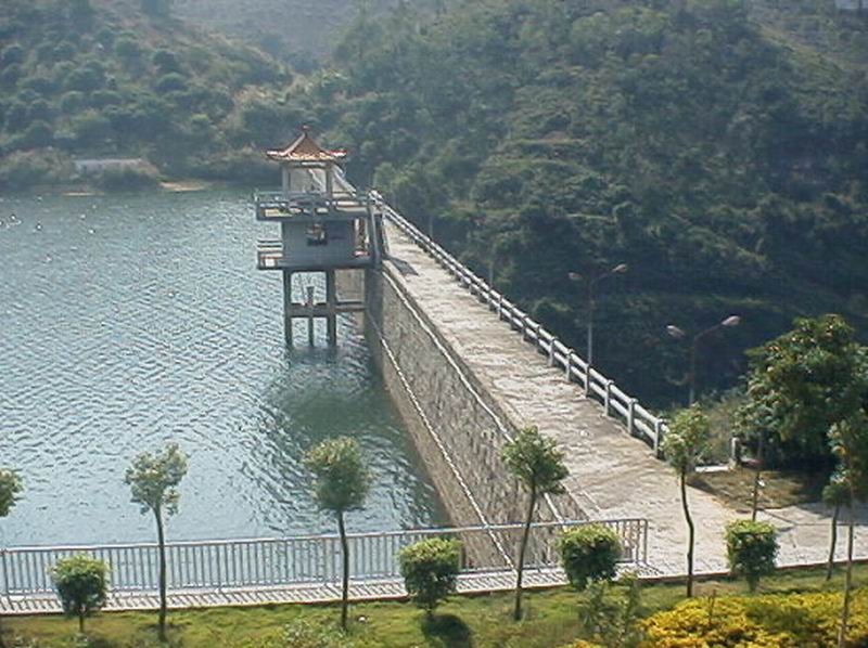 龍崗區赤坳水庫漿砌石壩